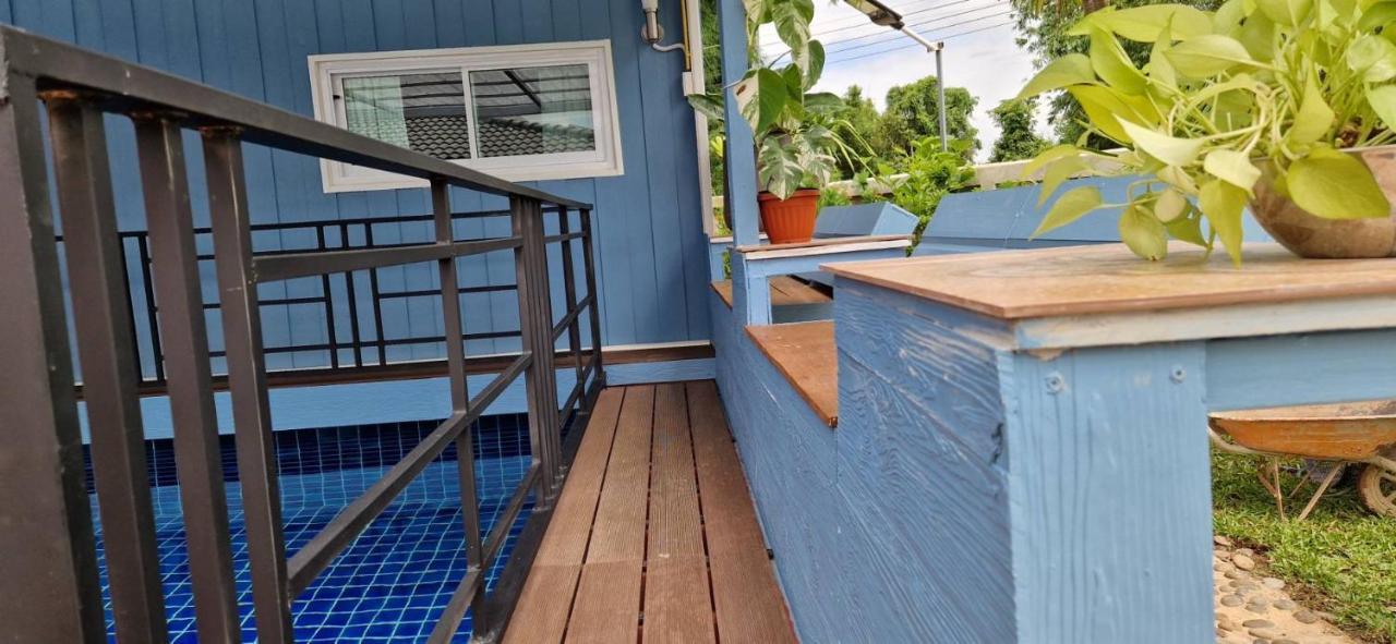Mana Pool House Bed and Breakfast Chiang Rai Exterior foto